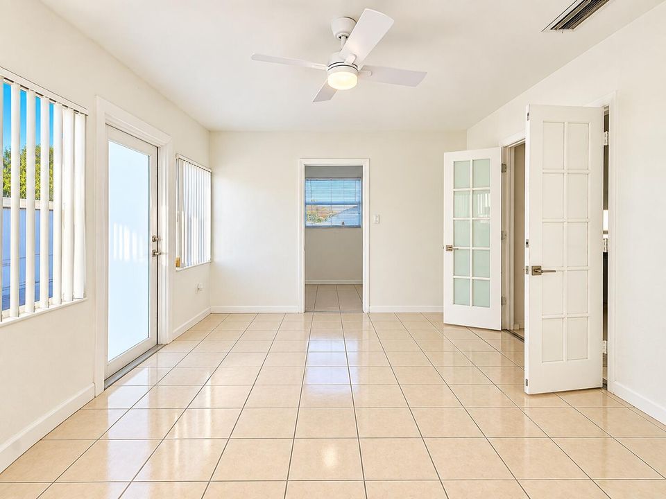Bright Minimalist Sunroom Interior