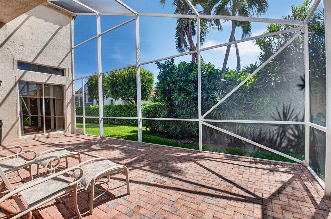 Screened in Patio