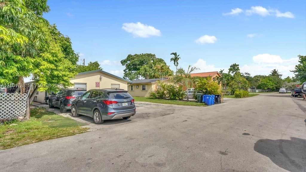 For Sale: $695,000 (0 beds, 0 baths, 1884 Square Feet)