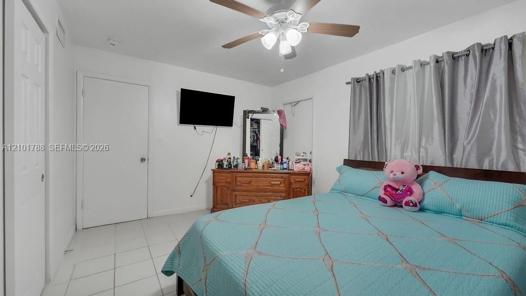 For Sale: $695,000 (0 beds, 0 baths, 1884 Square Feet)