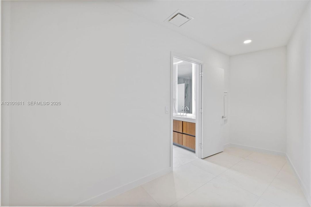 Closet Primary Bedroom