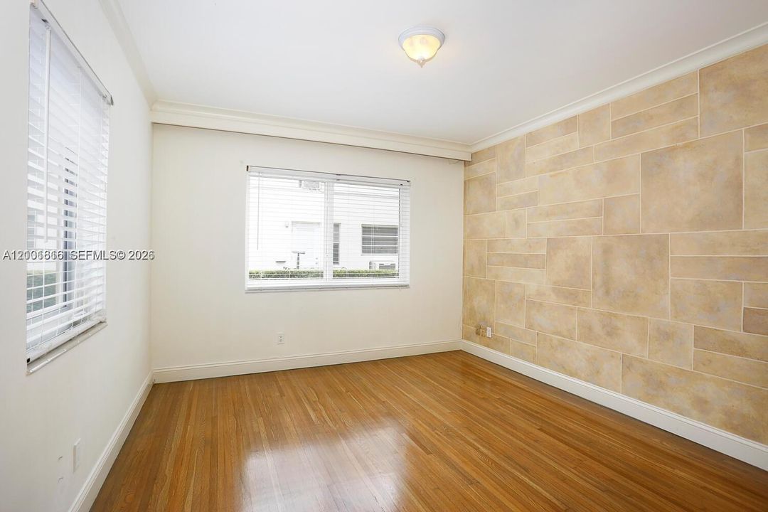 В аренду: $2,100 (1 спален, 1 ванн, 670 Квадратных фут)