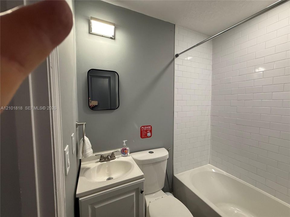 For Sale: $599,000 (6 beds, 3 baths, 1785 Square Feet)
