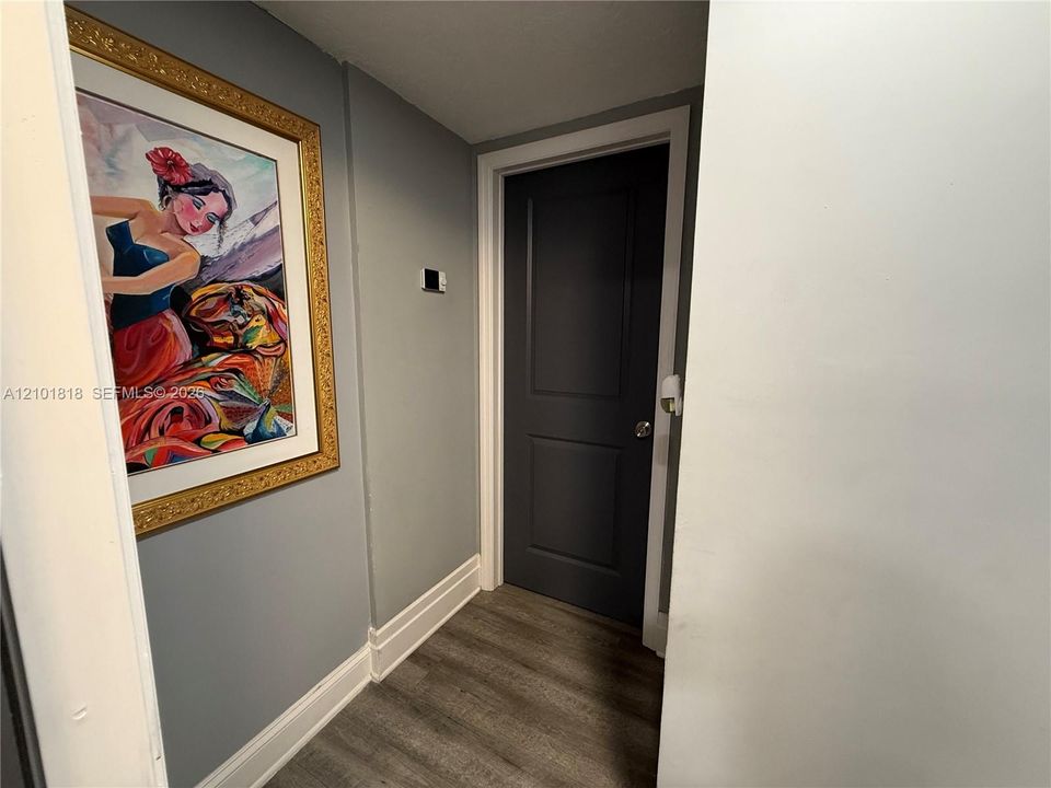 For Sale: $599,000 (6 beds, 3 baths, 1785 Square Feet)