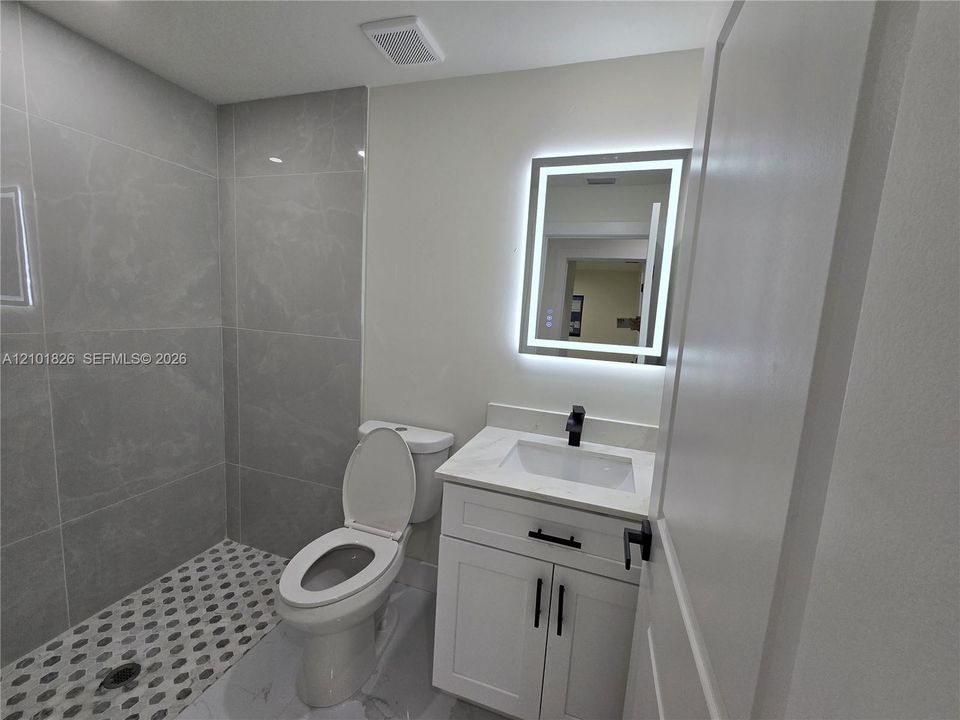 На продажу: $289,000 (4 спален, 3 ванн, 0 Квадратных фут)