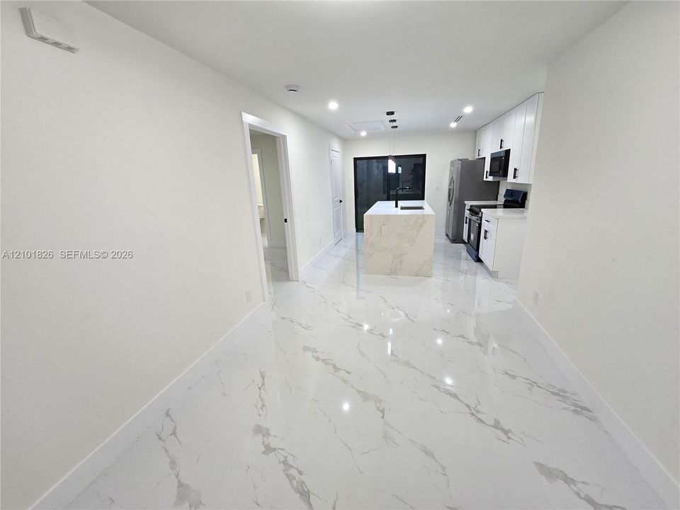 На продажу: $289,000 (4 спален, 3 ванн, 0 Квадратных фут)