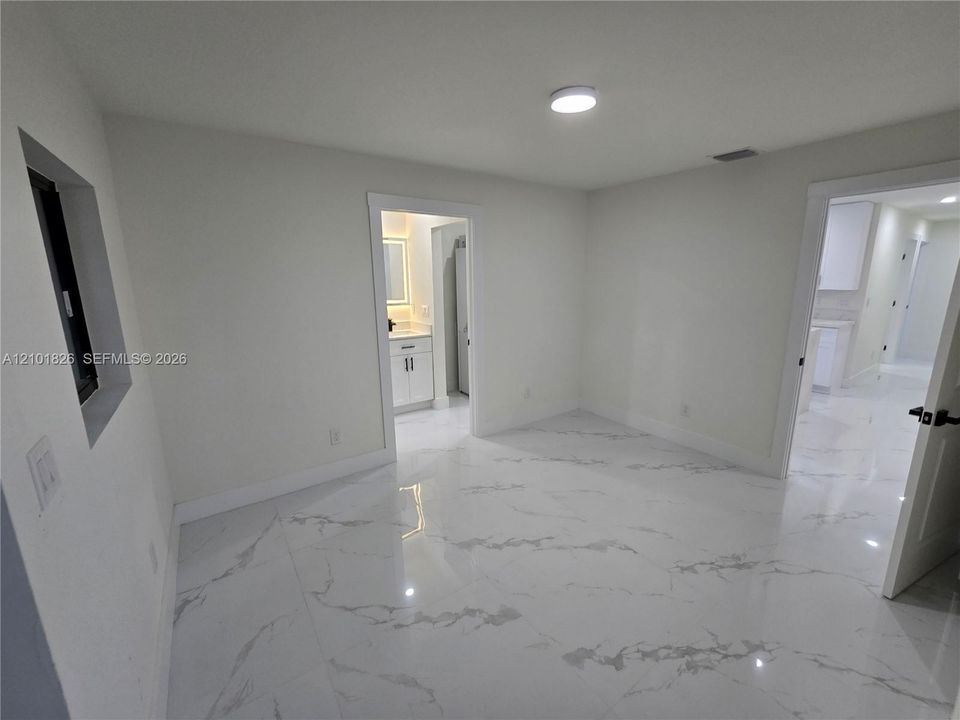 На продажу: $289,000 (4 спален, 3 ванн, 0 Квадратных фут)