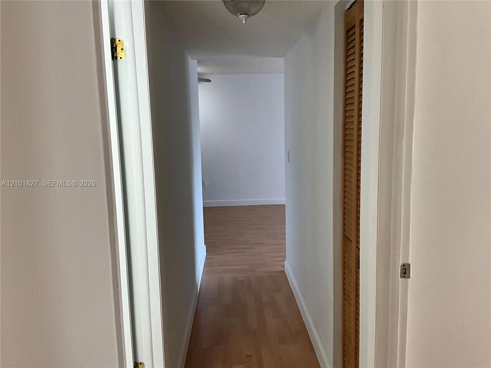 For Rent: $2,150 (2 beds, 2 baths, 908 Square Feet)