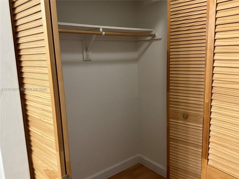 For Rent: $2,150 (2 beds, 2 baths, 908 Square Feet)