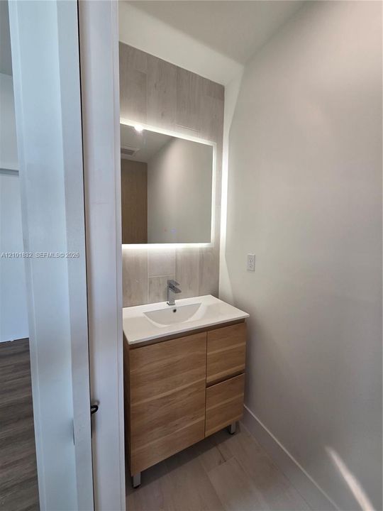 En Renta: $2,450 (1 camas, 1 baños, 990 Pies cuadrados)