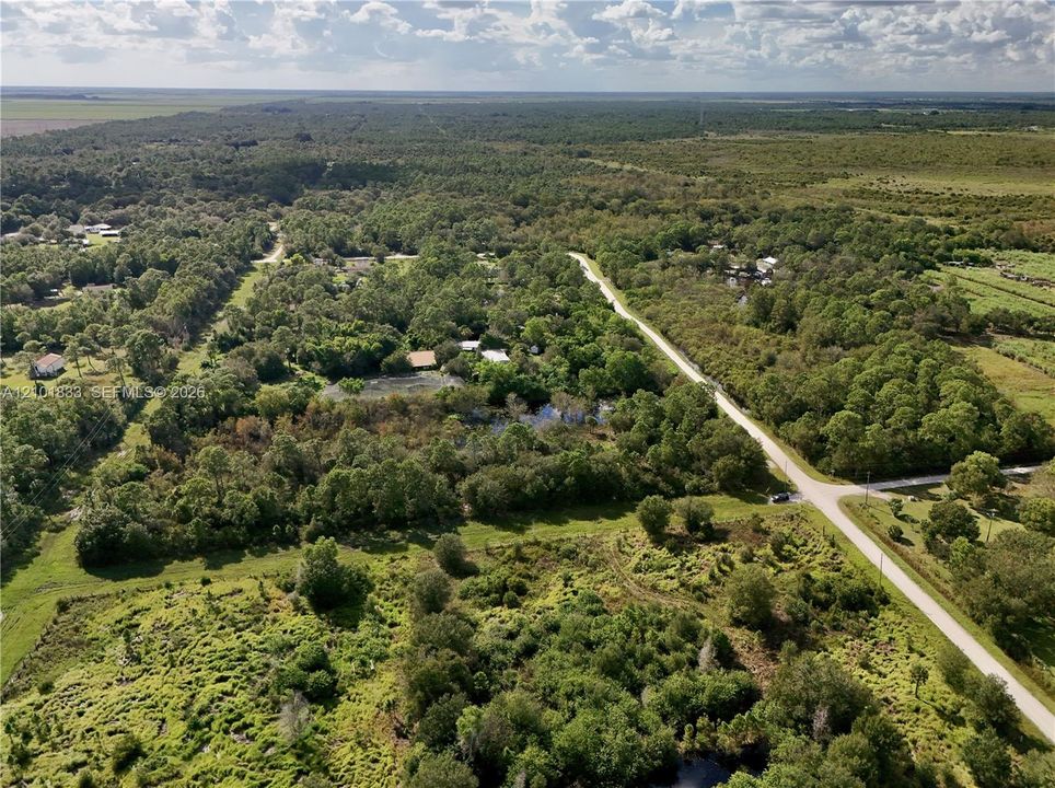На продажу: $110,000 (2.50 acres)