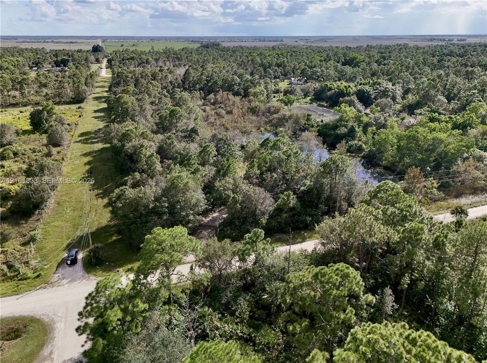 На продажу: $110,000 (2.50 acres)