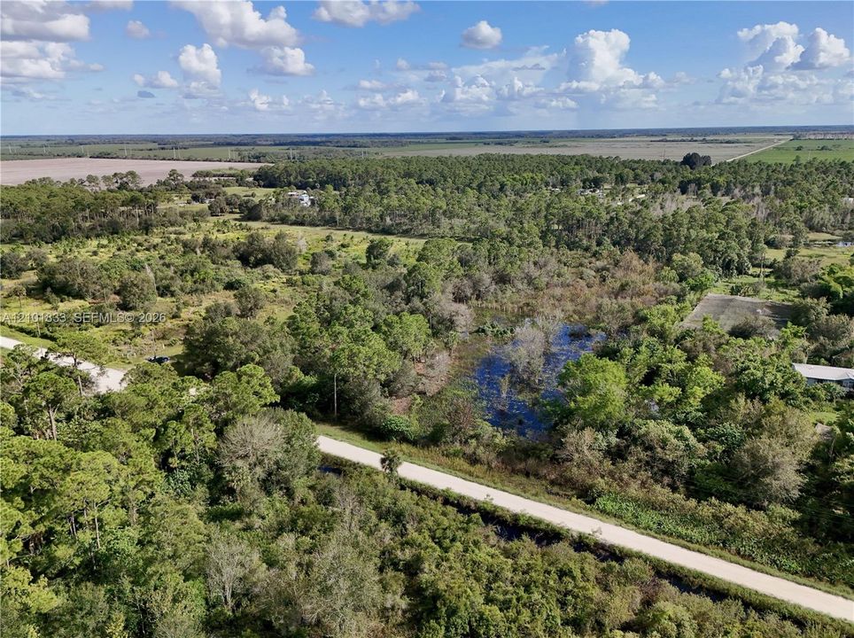 На продажу: $110,000 (2.50 acres)