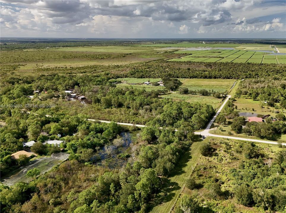 На продажу: $110,000 (2.50 acres)