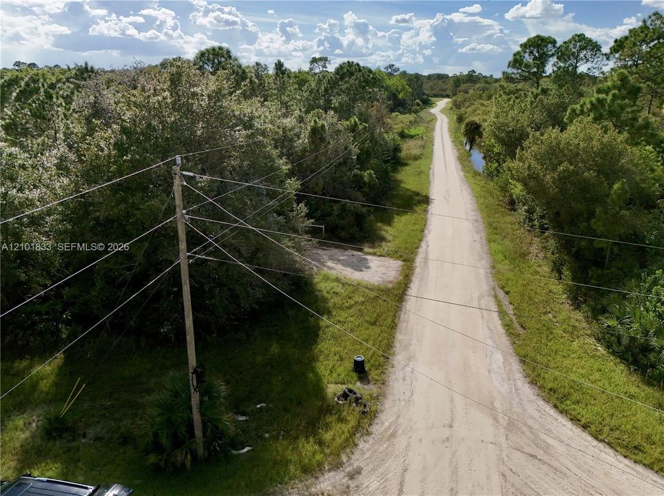 На продажу: $110,000 (2.50 acres)