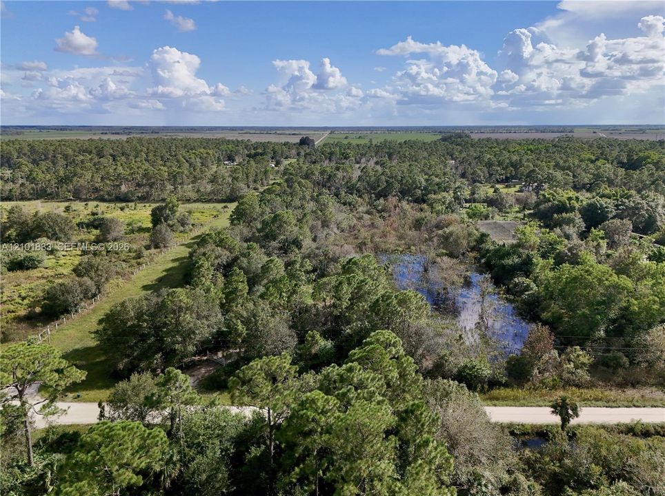 На продажу: $110,000 (2.50 acres)