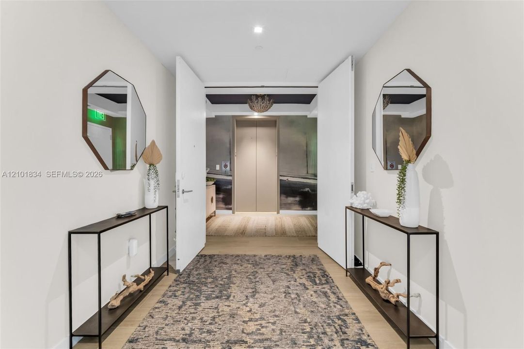 For Rent: $18,500 (3 beds, 3 baths, 2418 Square Feet)