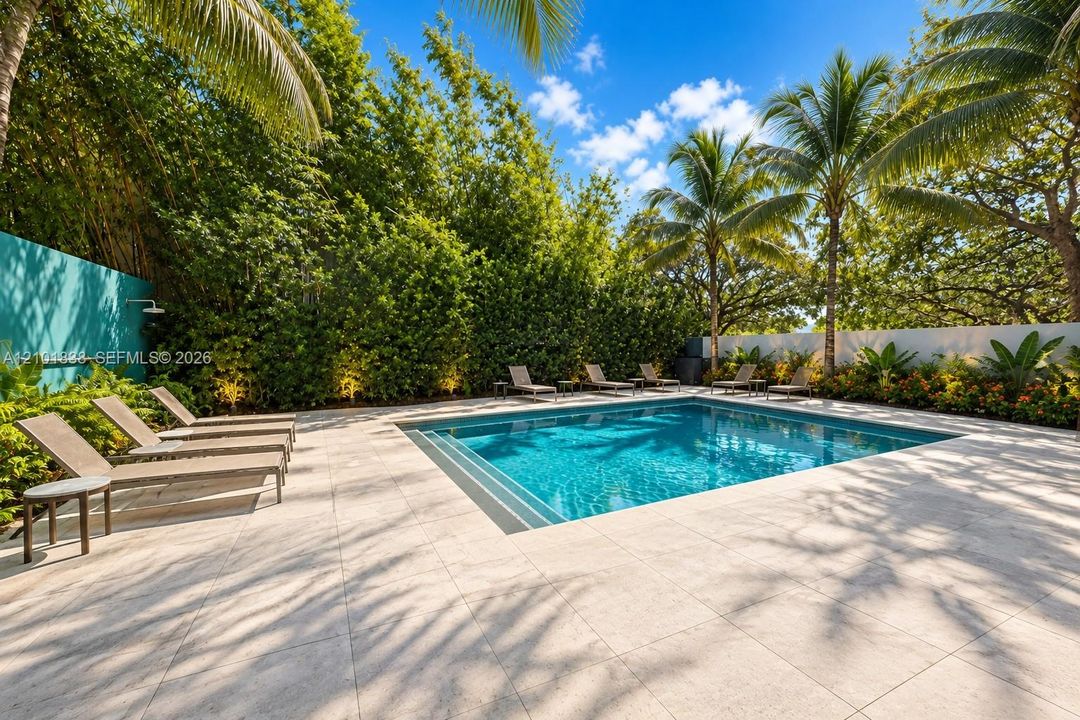 For Sale: $829,000 (2 beds, 2 baths, 1056 Square Feet)
