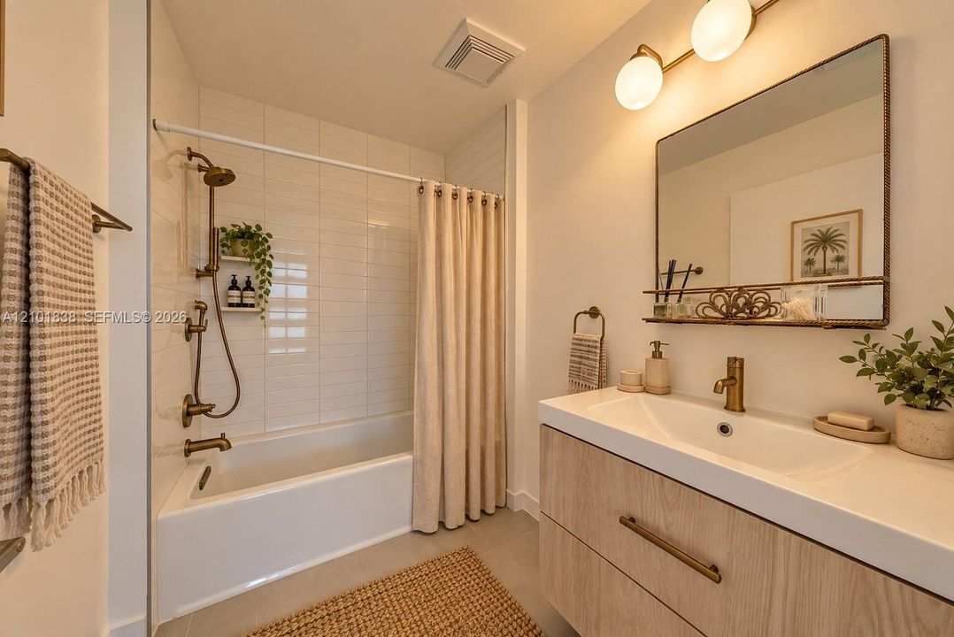For Sale: $829,000 (2 beds, 2 baths, 1056 Square Feet)