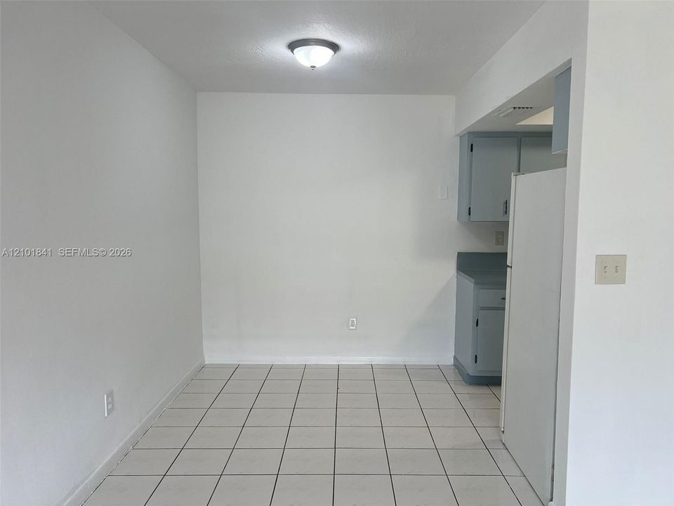 В аренду: $1,850 (2 спален, 1 ванн, 3422 Квадратных фут)