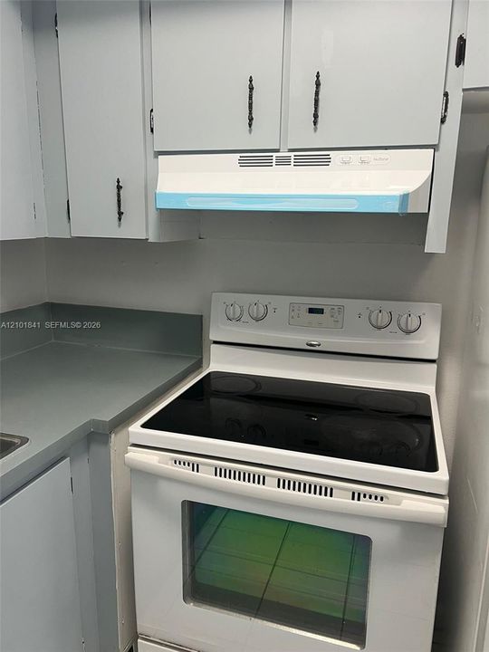 В аренду: $1,850 (2 спален, 1 ванн, 3422 Квадратных фут)