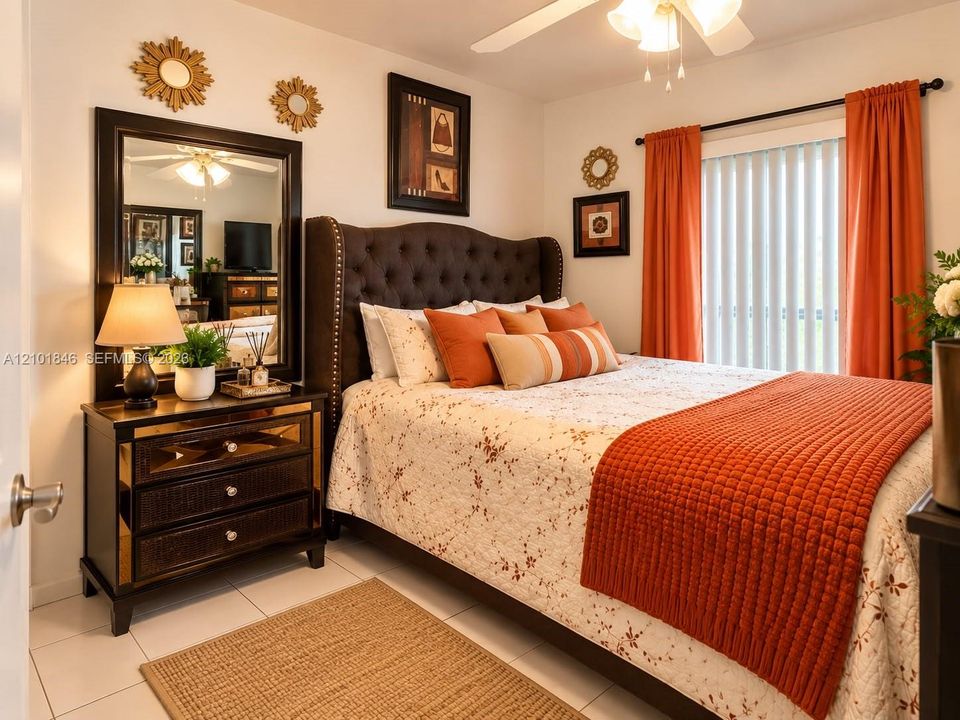 For Rent: $1,800 (2 beds, 2 baths, 822 Square Feet)