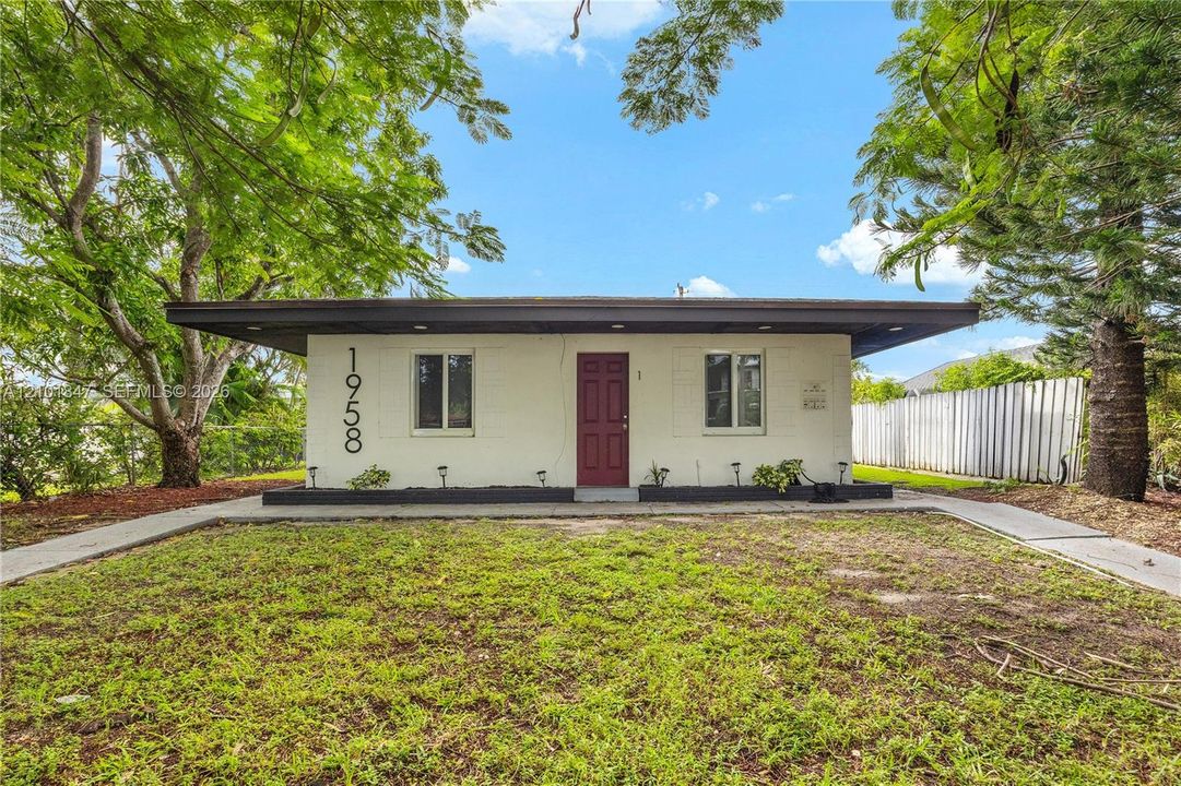 В аренду: $1,795 (1 спален, 1 ванн, 800 Квадратных фут)