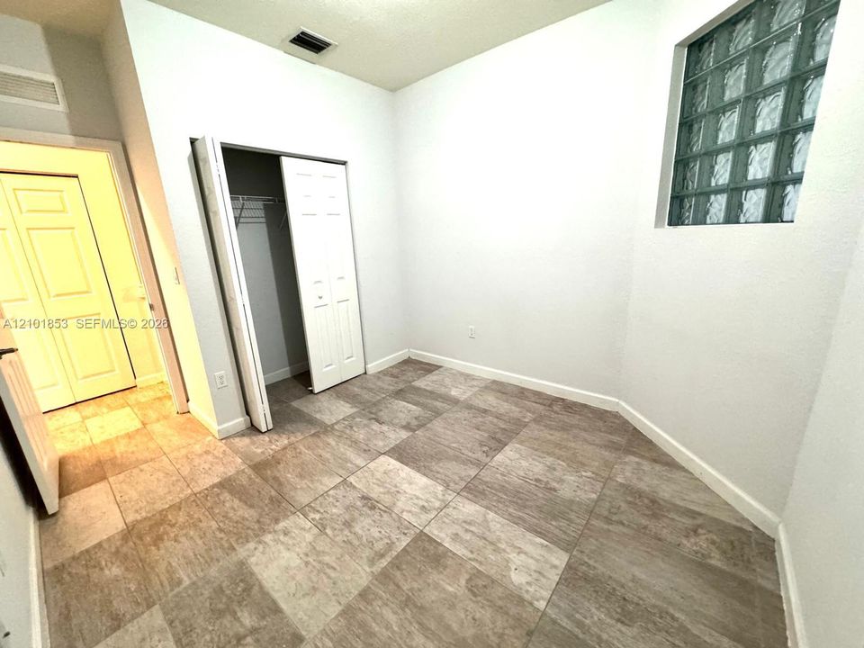 En Renta: $3,200 (3 camas, 2 baños, 1256 Pies cuadrados)