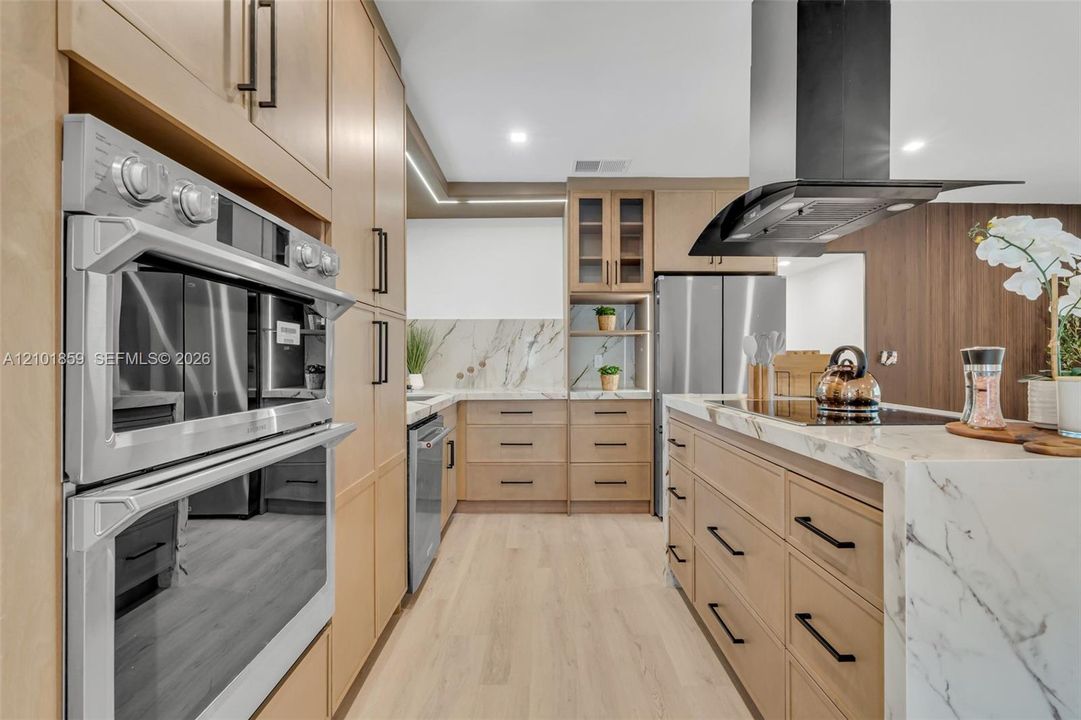На продажу: $980,000 (4 спален, 3 ванн, 2122 Квадратных фут)