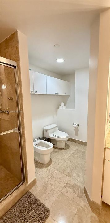 For Rent: $6,000 (2 beds, 2 baths, 1490 Square Feet)