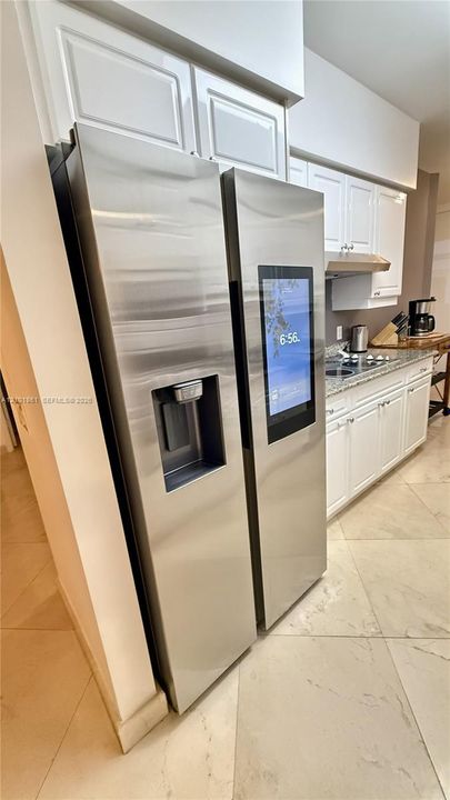For Rent: $6,000 (2 beds, 2 baths, 1490 Square Feet)