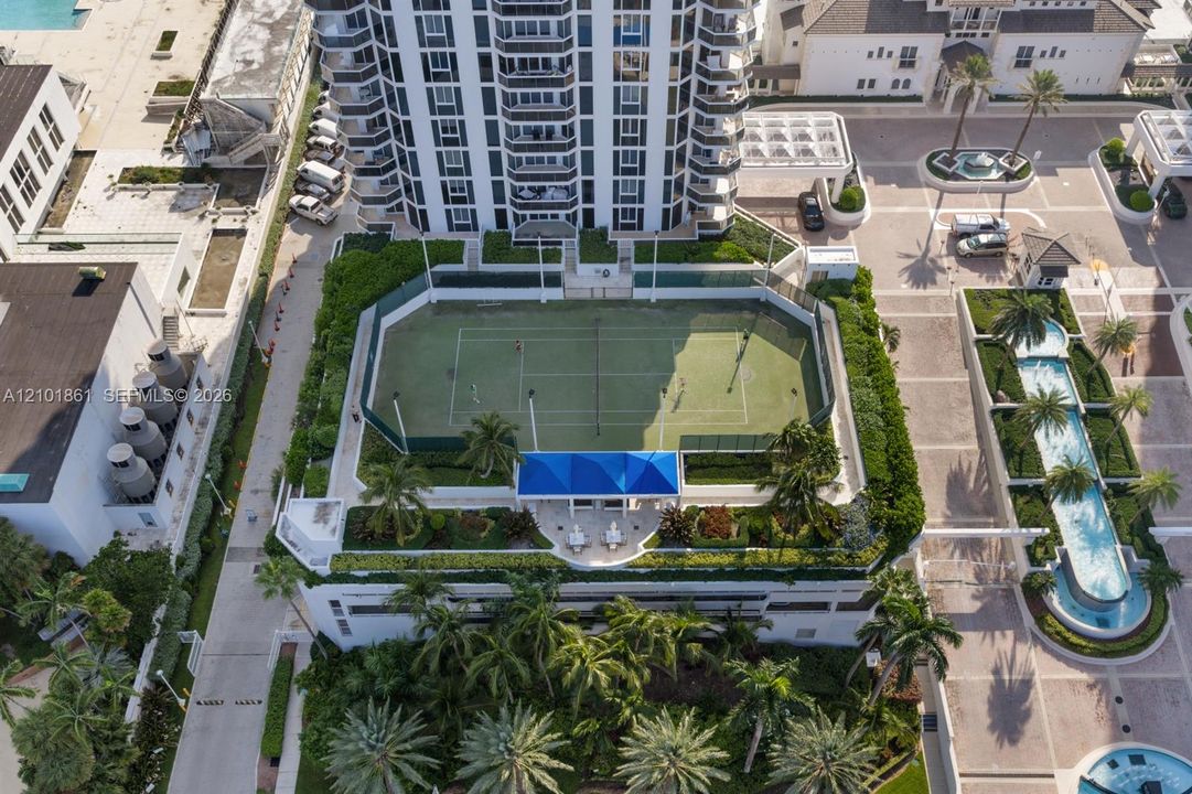 For Rent: $6,000 (2 beds, 2 baths, 1490 Square Feet)