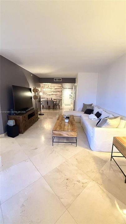 For Rent: $6,000 (2 beds, 2 baths, 1490 Square Feet)