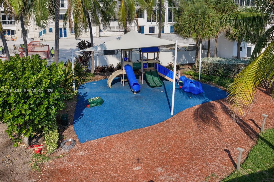 For Rent: $6,000 (2 beds, 2 baths, 1490 Square Feet)