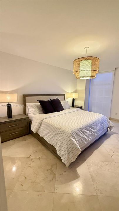 For Rent: $6,000 (2 beds, 2 baths, 1490 Square Feet)