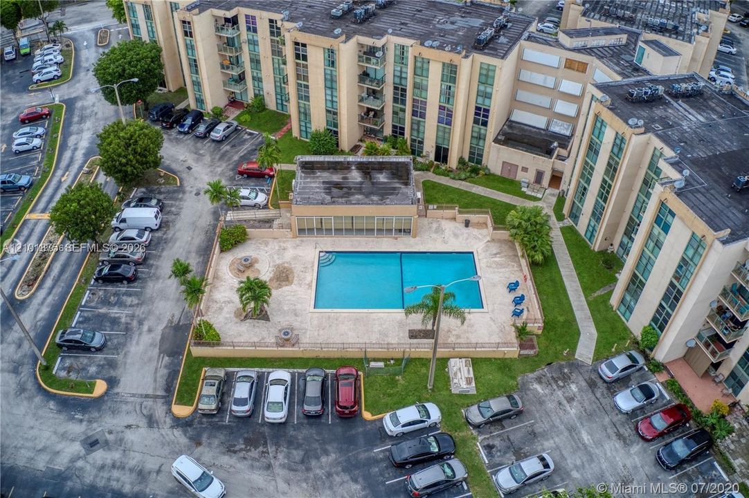 В аренду: $2,500 (3 спален, 2 ванн, 1110 Квадратных фут)