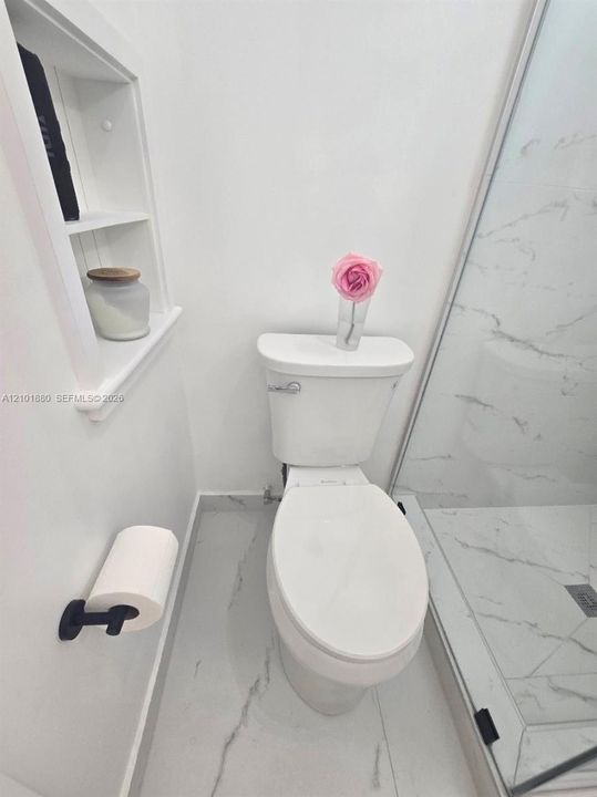 En Renta: $1,200 (1 camas, 1 baños, 350 Pies cuadrados)
