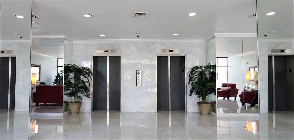 JEFF ELEVATORS stock