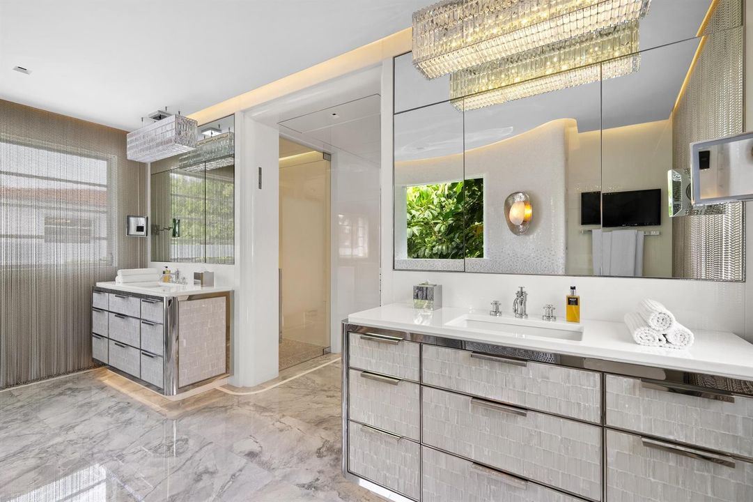 Primary Suite Bath