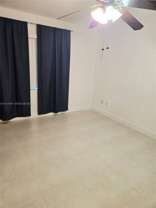 En Renta: $2,300 (2 camas, 2 baños, 750 Pies cuadrados)