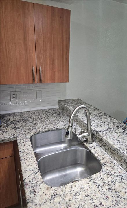 En Renta: $2,300 (2 camas, 2 baños, 750 Pies cuadrados)