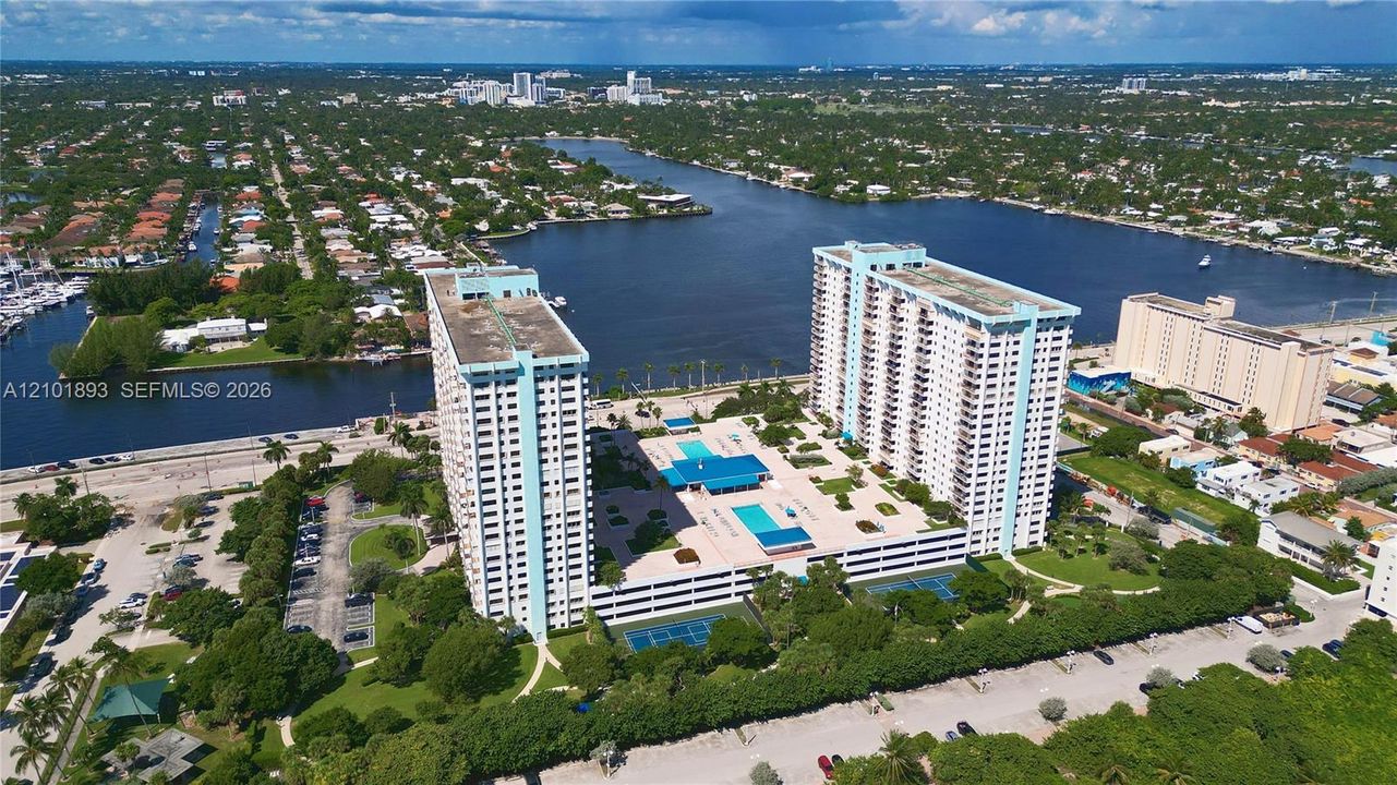 En Venta: $675,000 (2 camas, 2 baños, 1570 Pies cuadrados)