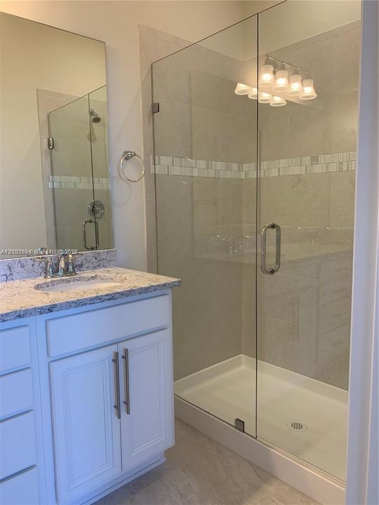 For Rent: $3,450 (3 beds, 2 baths, 1421 Square Feet)