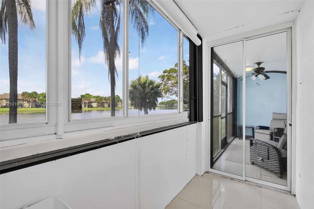 En Venta: $220,000 (2 camas, 2 baños, 1074 Pies cuadrados)