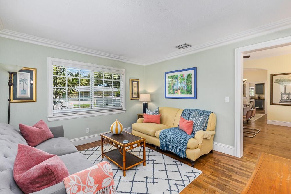 801 SE 3rd Ave-5