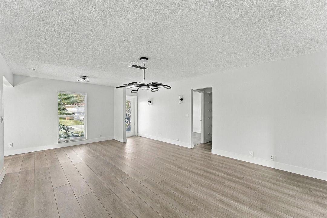 09_living room