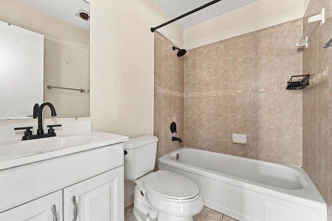 19_bathroom
