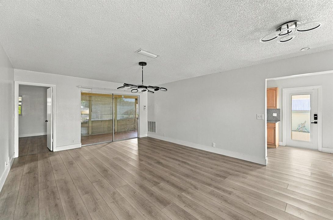 07_living room