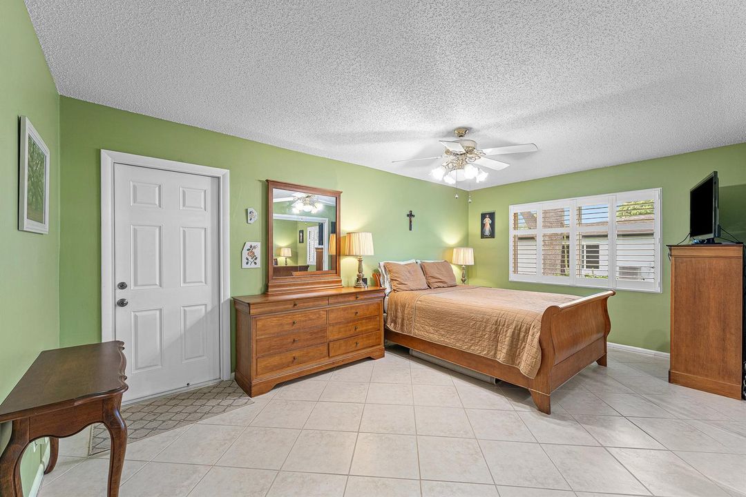 020-572HighPointDrive-DelrayBeach-FL-334