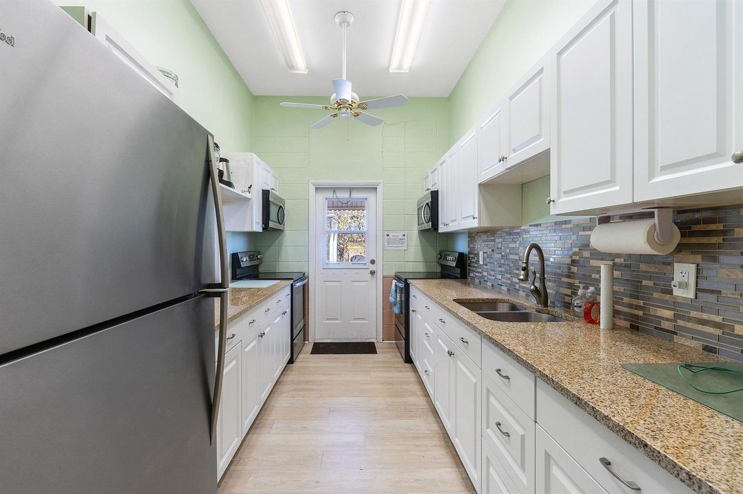 032-572HighPointDrive-DelrayBeach-FL-334